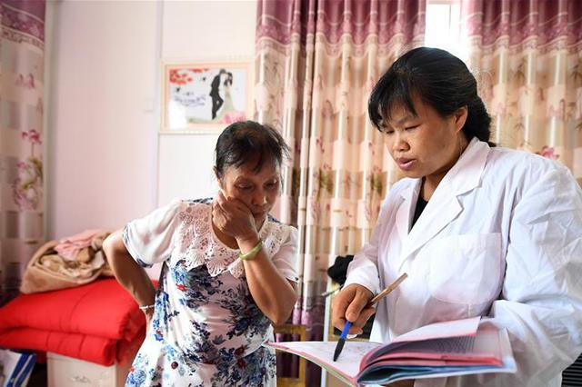 “接力”医疗援助 贵州贫困山区来了苏州“夫妻档”医师