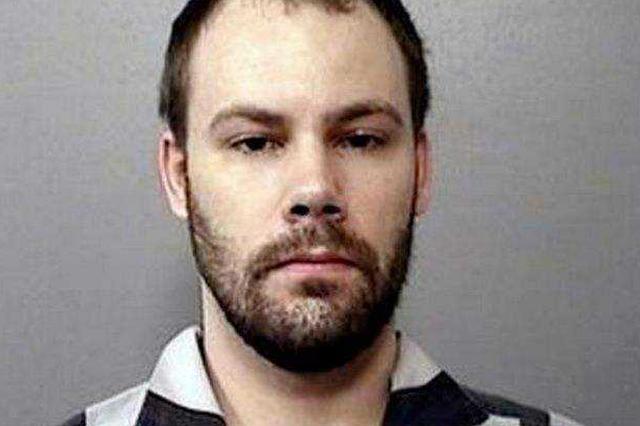 章莹颖案凶手透露将遗体丢进垃圾箱 章父盼启动搜寻