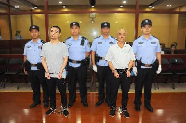 南京溺死脑瘫女童案宣判：女童父亲、爷爷双双获刑