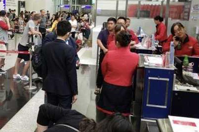 19人在香港法院提堂 涉嫌暴动、袭警等罪