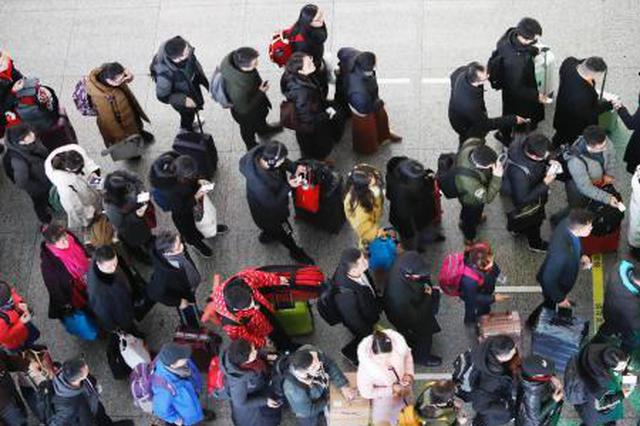 中秋假期第一天火车票今日开售 17日可订返程车票