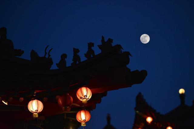 中秋小长假火车票15日起开抢！热门票开售“秒光”