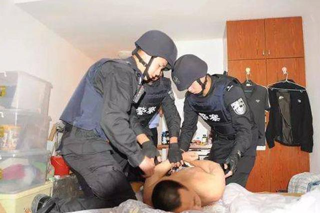 公安部A级逃犯秦大伟被太仓警方抓获归案 涉绑架等