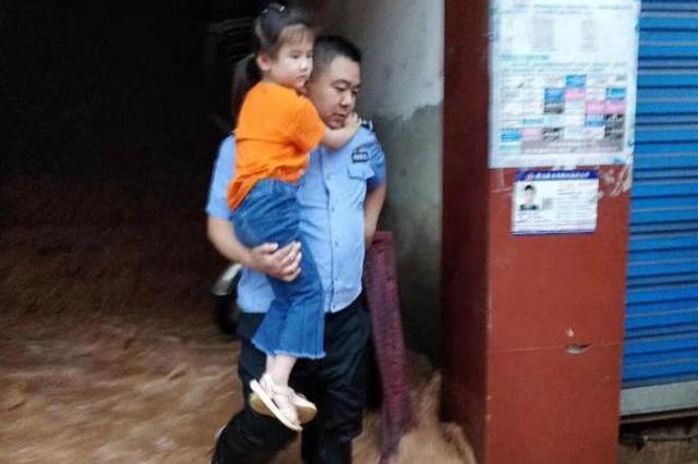 四川阿坝强降雨致8死26失联 三大因素加重汶川灾情