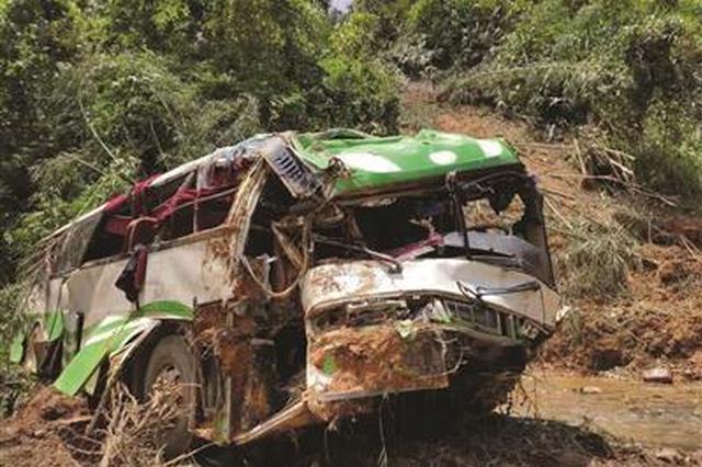 致13名中国游客遇难老挝车祸初步认定系车辆问题