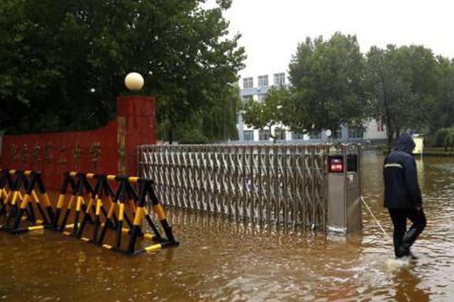 四川多地暴雨 已致8人遇难多人失联