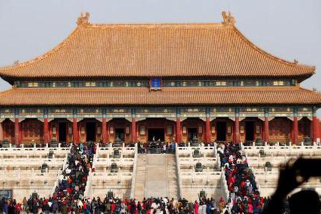 单霁翔揭秘故宫"防火秘笈":3300个摄像头 屋顶没杂草