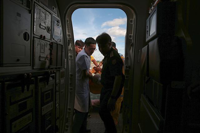 老挝车祸受伤31名中国游客已全部回国