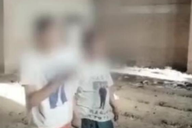 快手主播为拍视频教唆智障人士打架