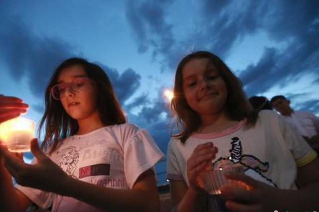 德州枪击案致8名墨西哥人丧生 墨政府促美国控枪