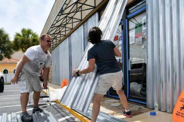 强制撤离！飓风"多里安"逼近美国本土 多州严阵以待