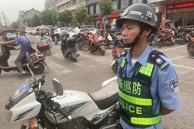 “死不能解决任何问题” 常州辅警大桥上劝下轻生女孩