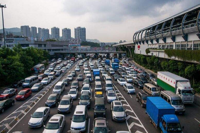 铁路、电力、民航等部门全力迎接国庆黄金周出行高峰