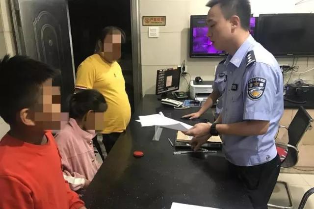 12岁男孩带妹妹找民警称要断绝父子关系：“他老打我！”
