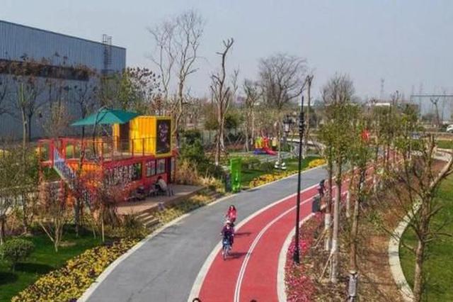 淮安“中国阿甘”：66岁完成世界六大马拉松