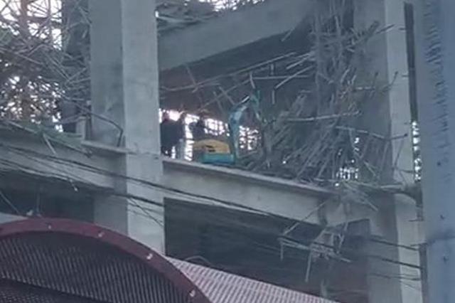 徐州一水泥厂工地坍塌致5伤1失踪 家属：现场仍在救援