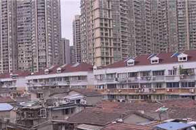 工人装修时在壁橱发现几块肉 拉出一看是一具尸骸