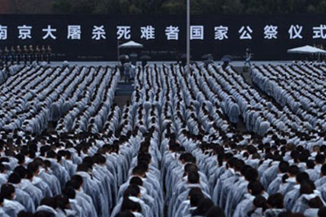 南京大屠杀幸存者仅存80位，其中一名九旬老人“五世同堂”