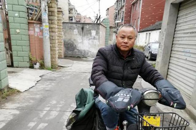 儿子溺水身亡 3年后老爸一头跳进冰冷河里