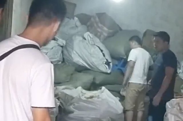 这一次骗子栽了 只因把诈骗短信发到他的手机上