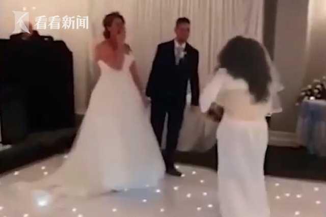 女子冲入婚礼现场大喊："新娘应该是我!" 真相是