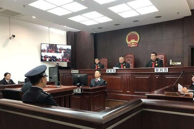 孙小果案“保护伞”们获刑 庭审视频曝光