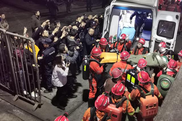 四川杉木树煤矿事故生死88小时