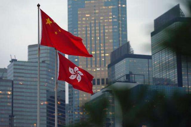 香港警方警告暴徒：停止破坏香港，还市民和平节日