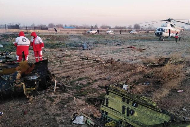 乌克兰客机坠毁乘客或全遇难，中国驻伊大使馆正核实情况