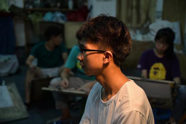 国家公务员考试录用、公开遴选和公开选调面试时间推迟