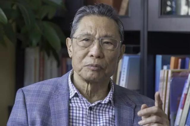 钟南山：疫情高峰在未来10天至两周左右出现
