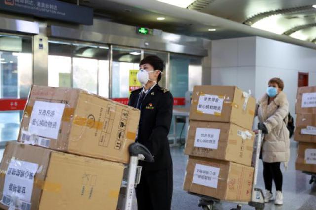 湖北副省长：社会各界捐赠的医疗防护物资超过一千万件次