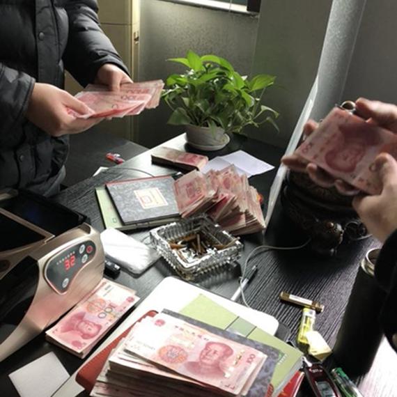 女子引诱男子发生关系勒索100万 男方崩溃烧炭自杀