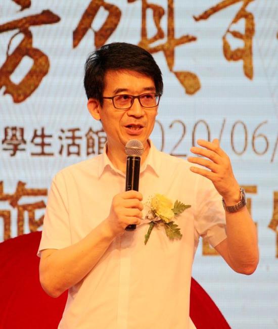 南京大学知名学者周凯教授表达对旗袍文化的见解