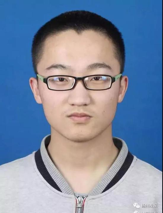图为钱硕夫