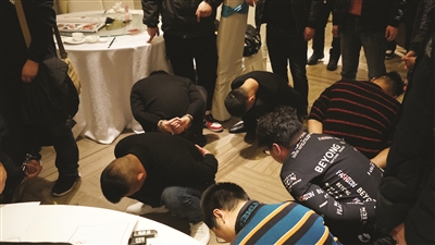 警方抓捕现场