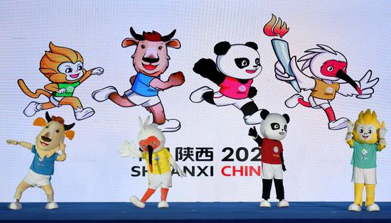 2019年8月2日,第十四届全运会吉祥物“秦岭四宝”在西安明城墙南门广场正式亮相。新华社记者李一博摄