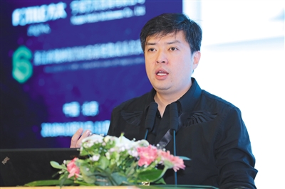 中国标准化研究院视觉健康与安全防护实验室主任蔡建奇研究员。受访者供图