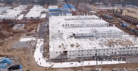 2月1日 武汉火神山医院建设现场