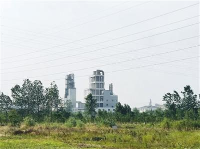 远处观察响水化工园区。