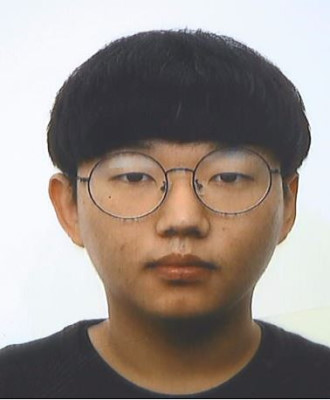 5月12日,文亨旭被捕后首次露面。(韩联社)