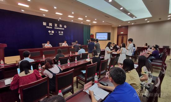 上半年江苏人均可支配收入超2万元 消费价格涨2.5%