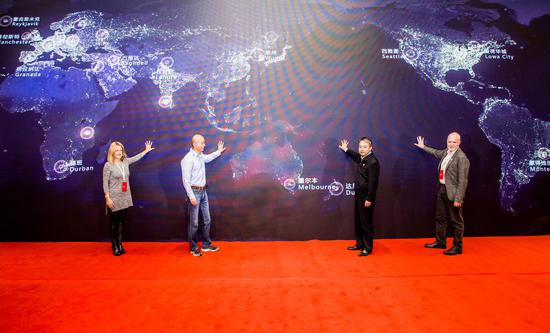 共赴文艺盛会！第二届“中国江苏·扬子江作家周”在南京开幕