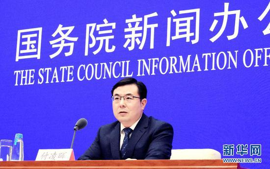 5月17日,国家统计局新闻发言人付凌晖在国新办发布会上。 新华社记者 潘旭 摄