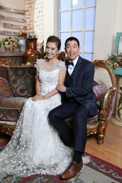 都市情感剧《猴票》今晚开播 王千源边潇潇同台飚戏