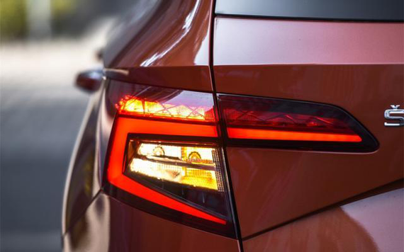 玩直播答题能赚钱 买柯珞克更赚的投资