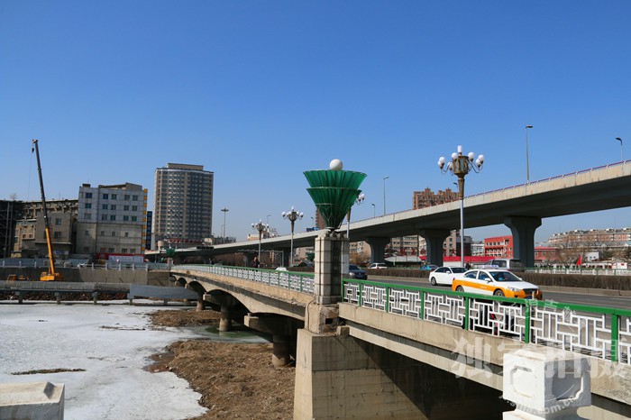 长春市人口有多少_长春市西安桥外有美女(3)