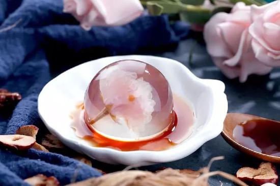 刷爆长春人朋友圈的“花海美食节” 感觉就像大排档