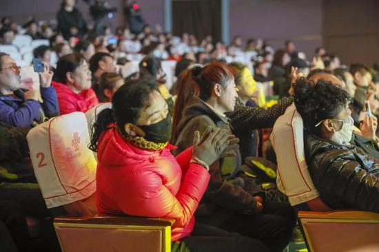 “春天的邀约”——台州与通化文化走亲文艺演出在通化市成功举办