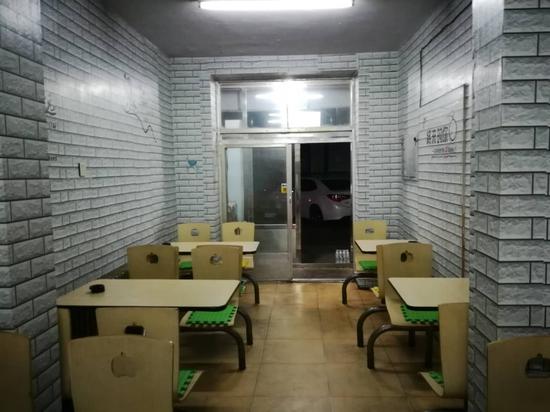 刘忠林曾加盟连锁食品店,运营一月后关张。